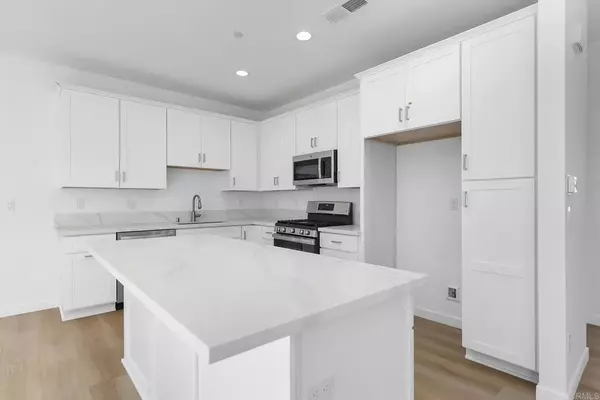 Lemon Grove, CA 91945,8588 Vista Azul Pl