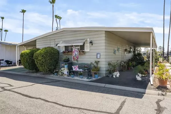 Hemet, CA 92545,5001 W Florida #SPC 81