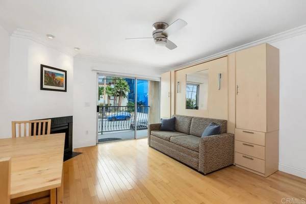 San Diego, CA 92103,3980 8th Avenue #117