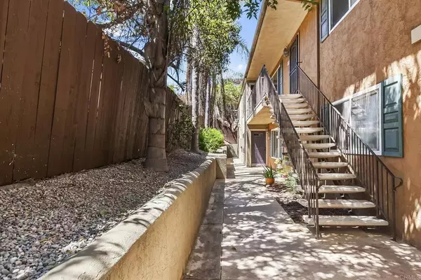 San Diego, CA 92115,4334 College Avenue