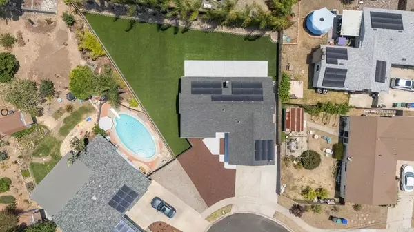 San Diego, CA 92119,6461 Beaver Lake Court