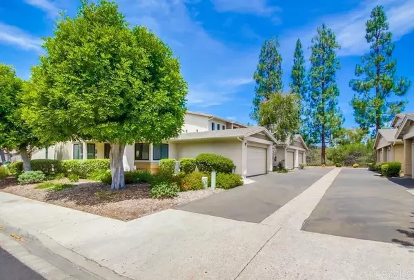San Diego, CA 92119,7620 Rainswept Ln ##135