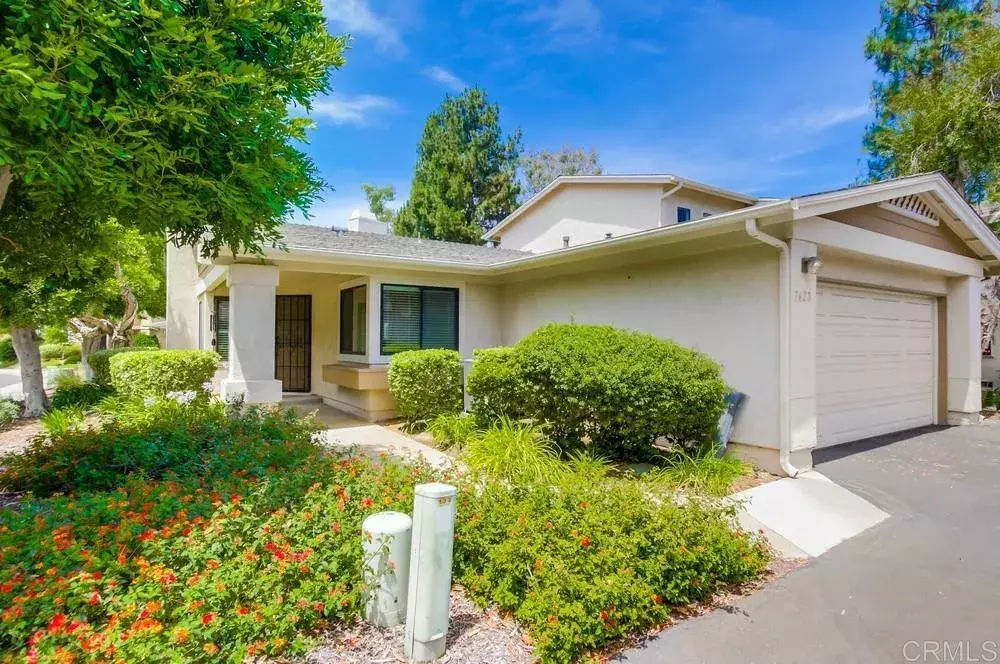 San Diego, CA 92119,7620 Rainswept Ln ##135