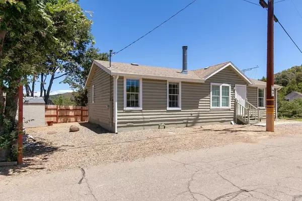 Julian, CA 92036,35170 LILAC LN