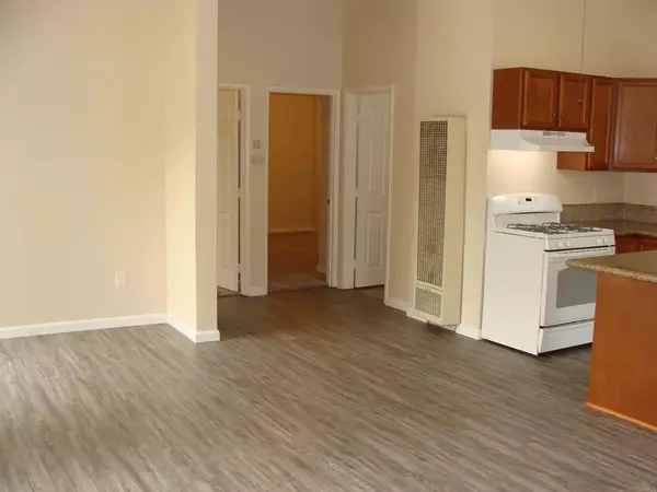 Lakeside, CA 92040,12652 Julian Ave