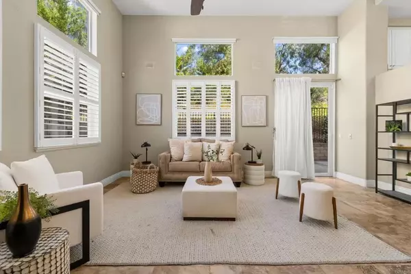 San Diego, CA 92108,2932 Villas Way