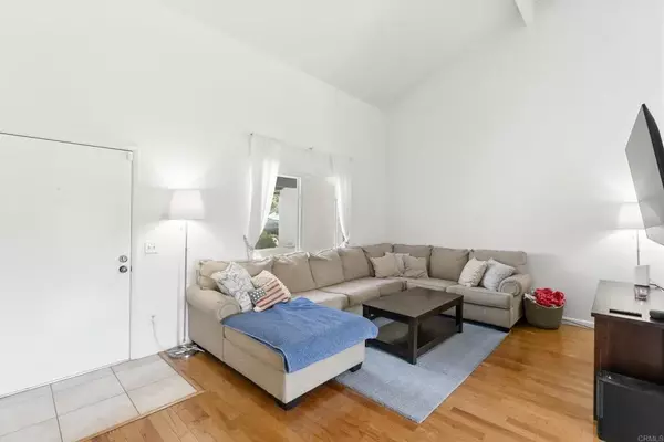 Escondido, CA 92027,1533 Sheridan Avenue