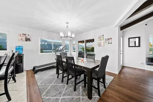 San Diego, CA 92065,15425 Vista Vicente Dr