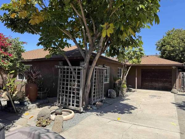 1341 E 4th Street, National City, CA 91950