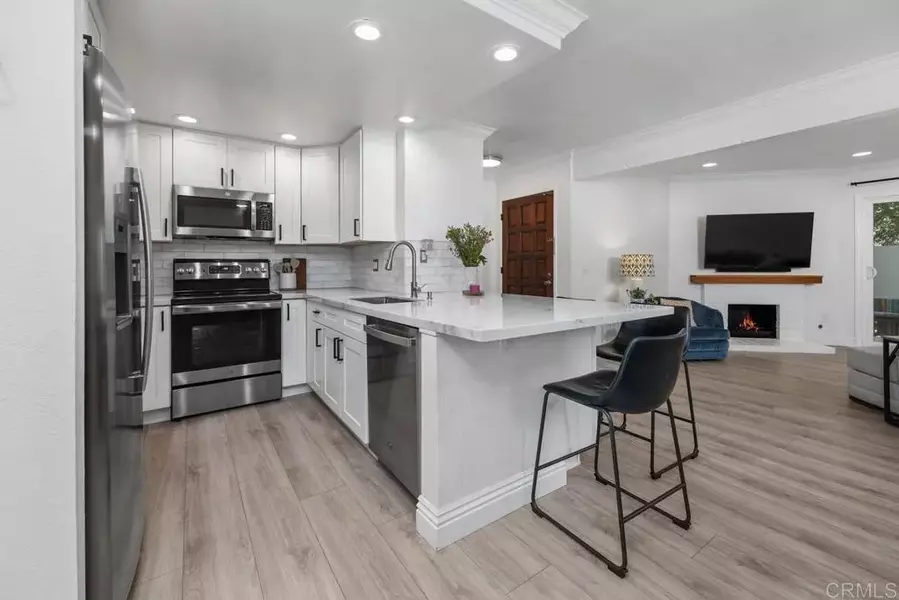 6884 Montanoso #25, San Diego, CA 92119