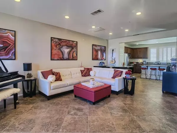 Santee, CA 92071,1710 Montilla