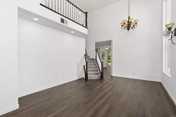 Murrieta, CA 92563,30163 Destiny