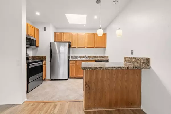 San Diego, CA 92105,4329 Central Ave #Apt 5