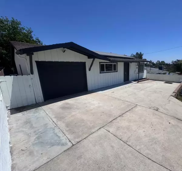 San Diego, CA 92105,2541 Roseview Place