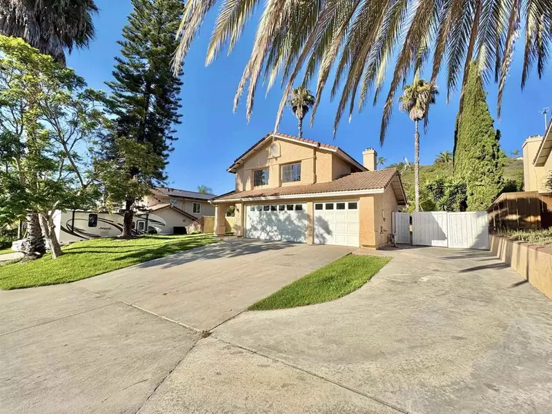 545 Canyon Drive, Bonita, CA 91902