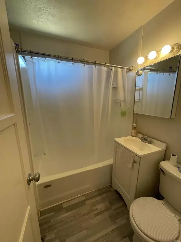 Lemon Grove, CA 91945,6816 Central Avenue