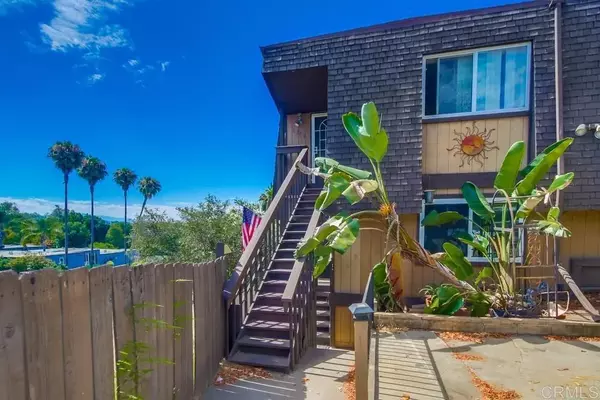 San Diego, CA 92115,4348 College Ave #1