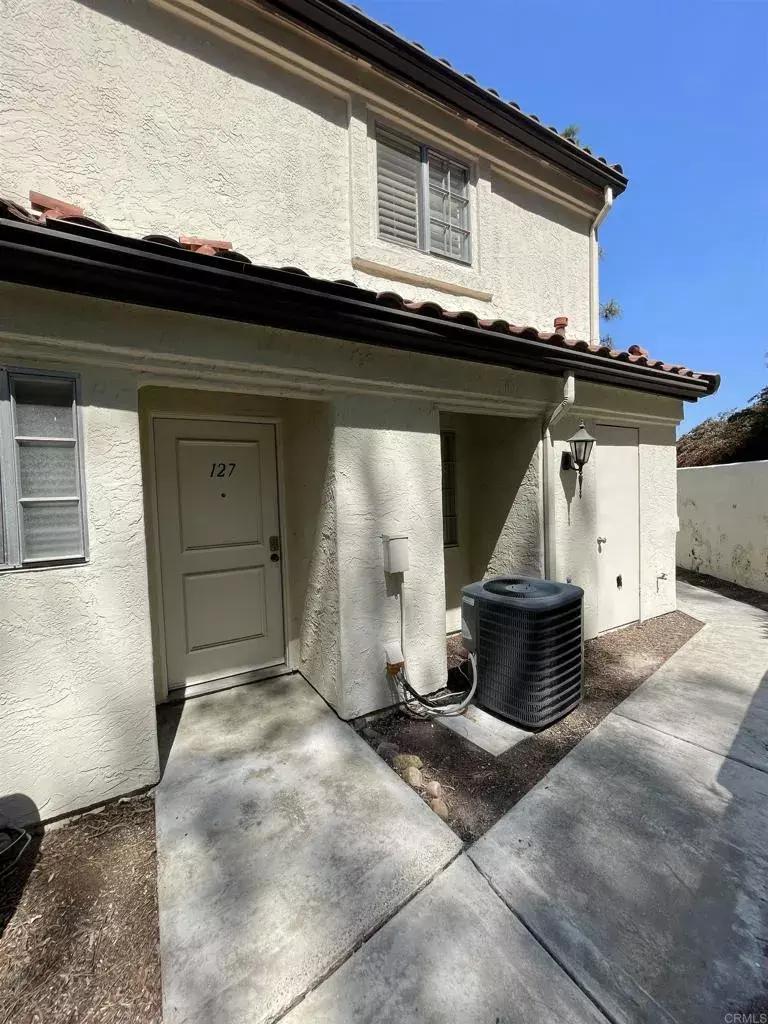 Chula Vista, CA 91913,753 Eastshore #127