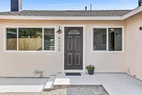 Encanto, CA 92114,6205 Wunderlin Avenue
