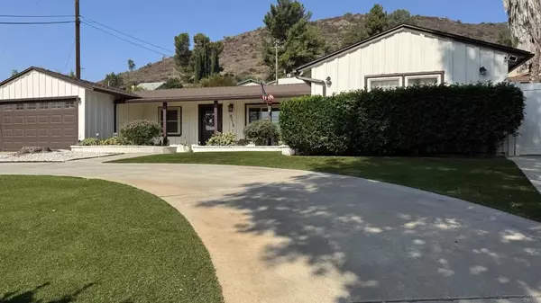 Lakeside, CA 92040,8218 Sunset Road