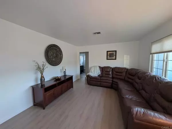 Poway, CA 92064,14417 Springvale