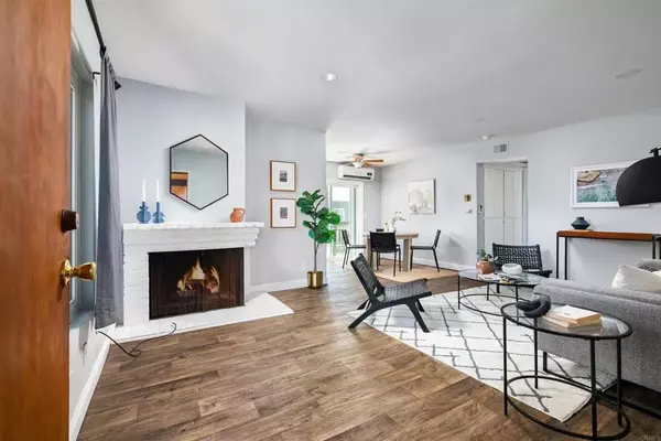 San Diego, CA 92116,4565 Cleveland Ave #8