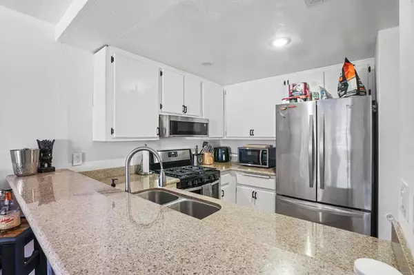 El Cajon, CA 92019,1465 E Lexington Avenue #12E