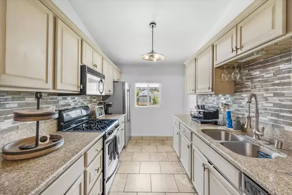 Chula Vista, CA 91911,486 E Naples Street