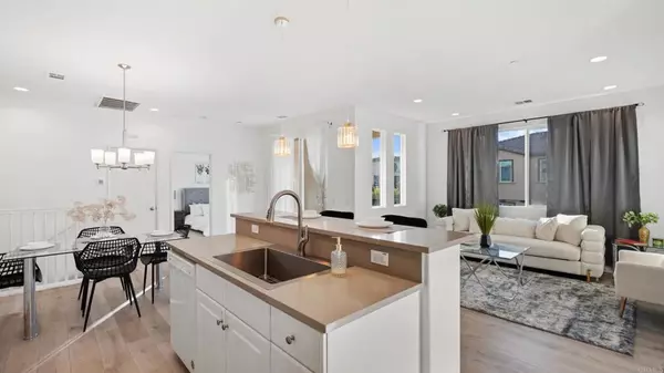 Chula Vista, CA 91913,1206 Biltmore Place #1