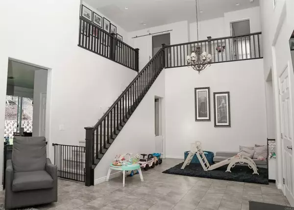 Chula Vista, CA 91914,2361 Paseo Los Gatos