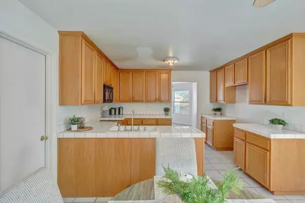 El Cajon, CA 92021,2229 Crest Drive
