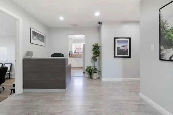 Chula Vista, CA 91910,89 H Street