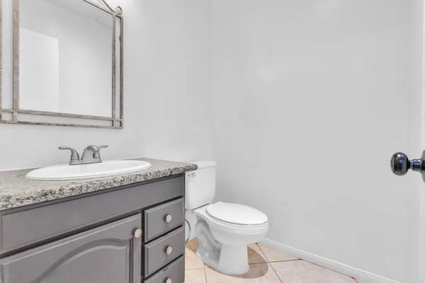 Chula Vista, CA 91911,237 Rancho Drive #C