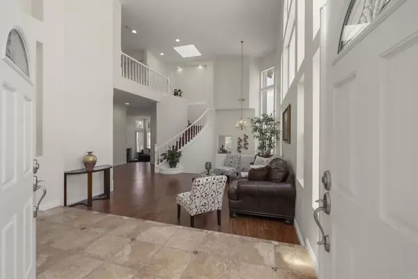 San Diego, CA 92129,9432 Hito Court