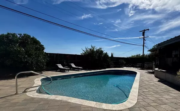 1131 Mary St, El Cajon, CA 92021