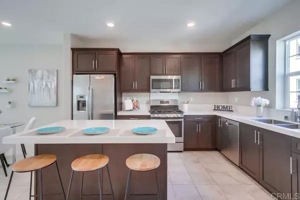 11011 Peyton Way, San Diego, CA 92129