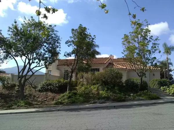 El Cajon, CA 92019,11738 Monte View Court