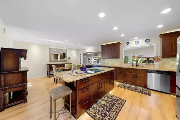 El Cajon, CA 92020,4711 Lorena Place