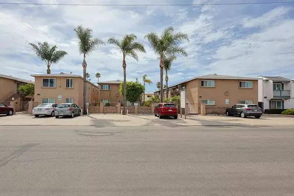San Diego, CA 92116,4654 33rd #28