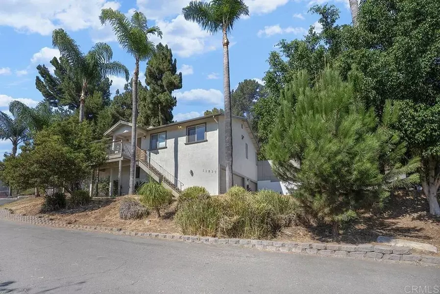 11837 Taia Lane, Lakeside, CA 92040