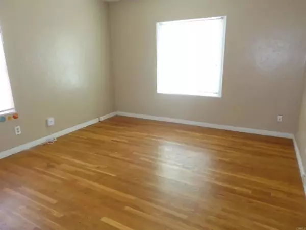 Chula Vista, CA 91911,404 PALM AVENUE