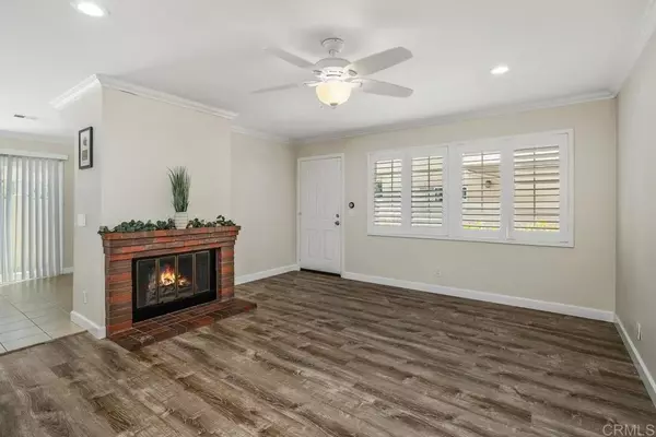 Santee, CA 92071,10190 Palm Glen Drive #61