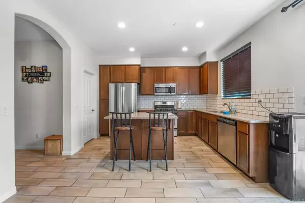 Ramona, CA 92065,1334 Shoshone Falls Drive