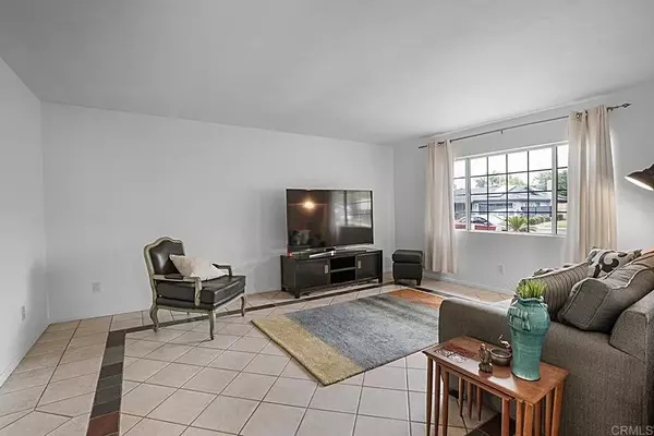 Bonita, CA 91902,3714 Bonita Glen Ter