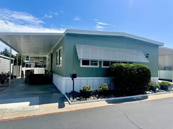 8301 Mission Gorge #282, Santee, CA 92071
