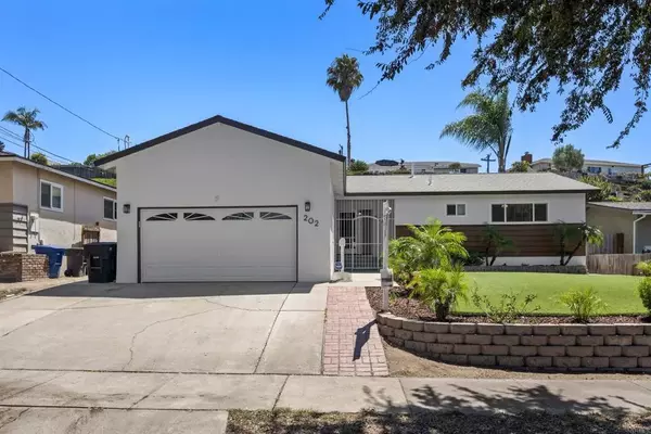 202 E J ST, Chula Vista, CA 91910