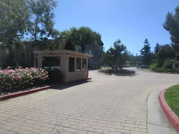 La Mesa, CA 91942,5700 Baltimore #236