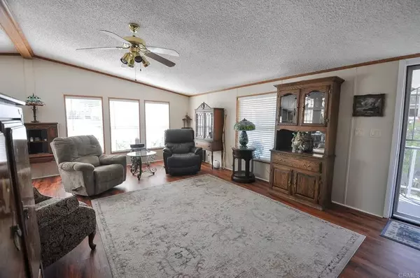 El Cajon, CA 92021,1351 Pepper #SPC 12