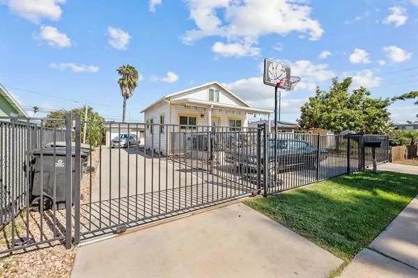 Chula Vista, CA 91910,139 Woodlawn Avenue