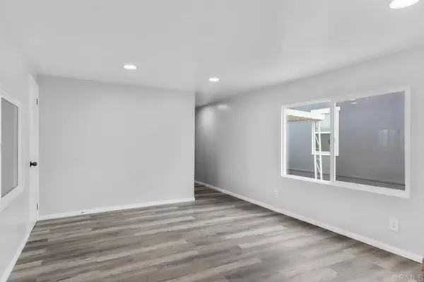 San Diego, CA 92154,2950 Iris Ave #52